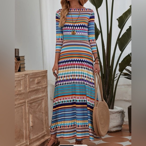 Dresses & Skirts - Maxi Dress
